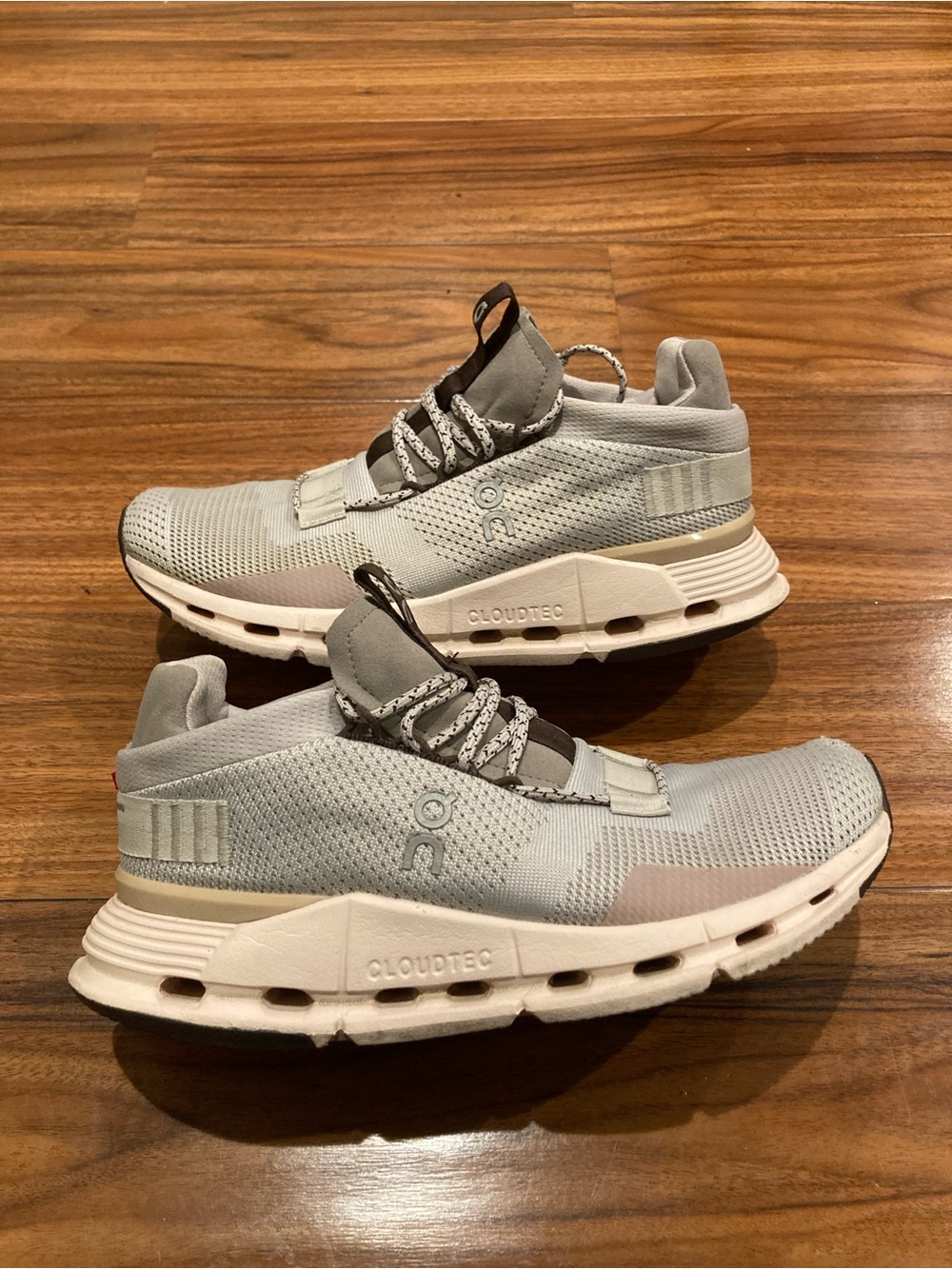 Women’s On CloudTec Gray, coral  Mesh Lace Up Running Sneakers size 7